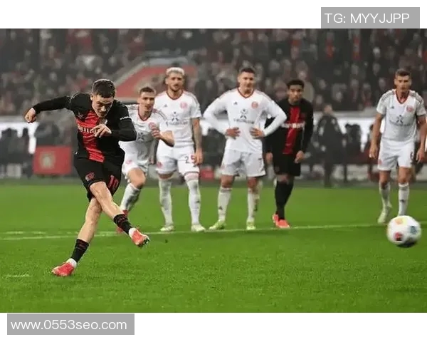 汉堡主场大胜，欧冠排名飙升——绿茵场上演胜利的交响曲