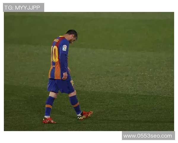 梅西助攻帽子戏法，巴萨3-0完胜皇家社会，重夺西甲榜首位置